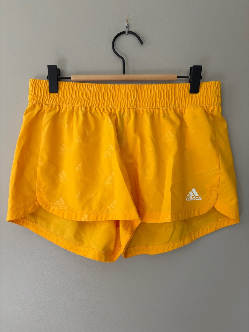 Adidas Athletic Shorts 3” Unlined Small Yellow Gym Workout Sports Training